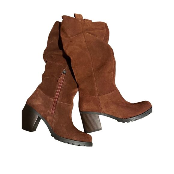 Clark’s nwt boots size 8.5 - Picture 1 of 3
